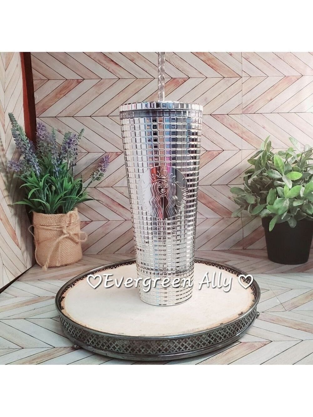 Starbucks 2023 Holiday Metallic Mirror Silver Grid Venti
